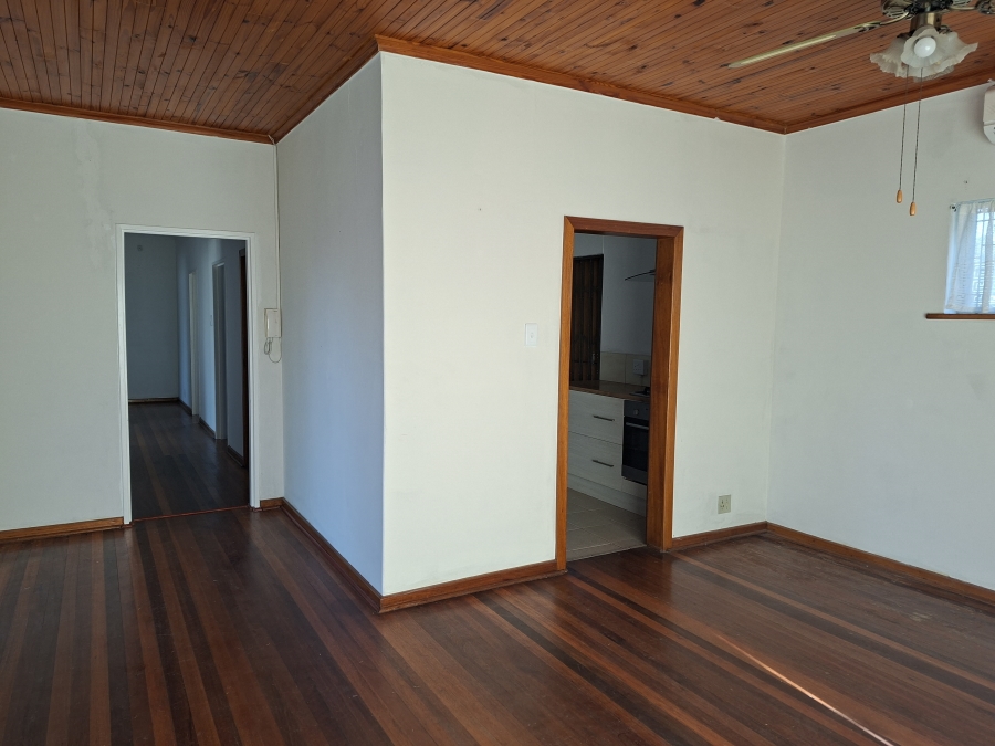 To Let 4 Bedroom Property for Rent in Vanes Estate Eastern Cape